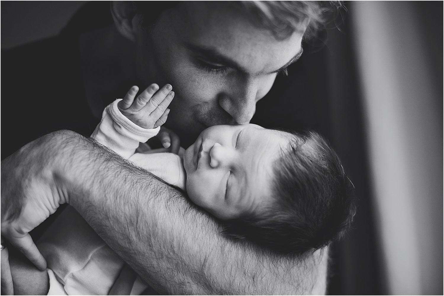  cute dad and newborn photo kitchener 