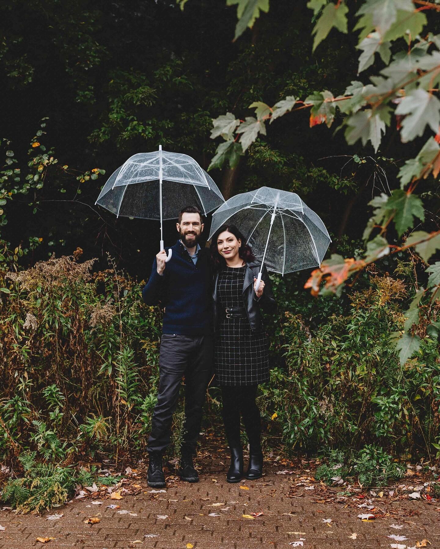 Lyndsie &amp; Michael&rsquo;s engagement session🫶🏼 A quirky and cute combo⚡️ Channeling a bit of notebook vibes in some of these🌧️ is it just me? IF YOU&rsquo;RE A BIRD I&rsquo;M A BIRD🥹