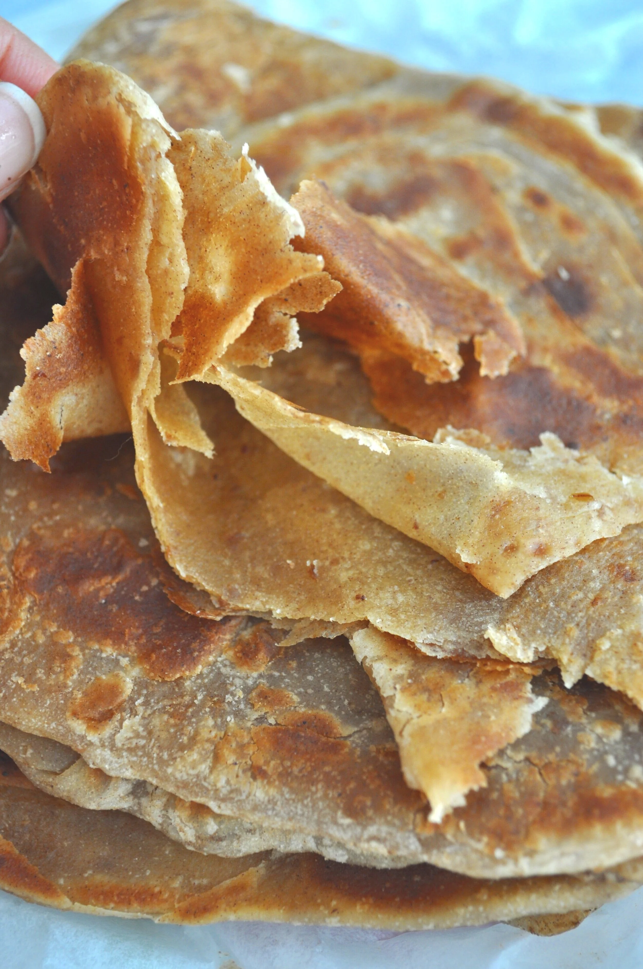 Omani Date Paratha Bread (Khoubz Mardhouf) Dine with Dina