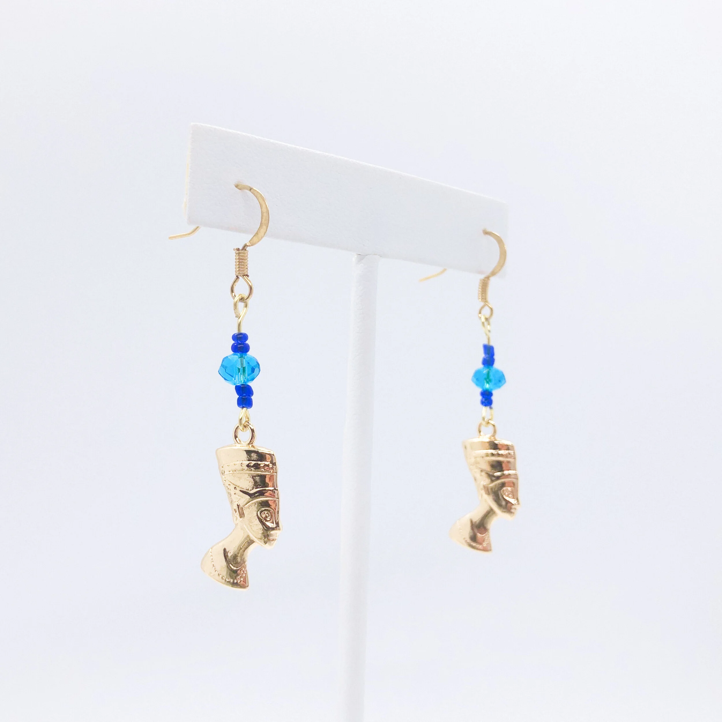 65EE6D34-067F-4E4B-A024-14CB602E802E