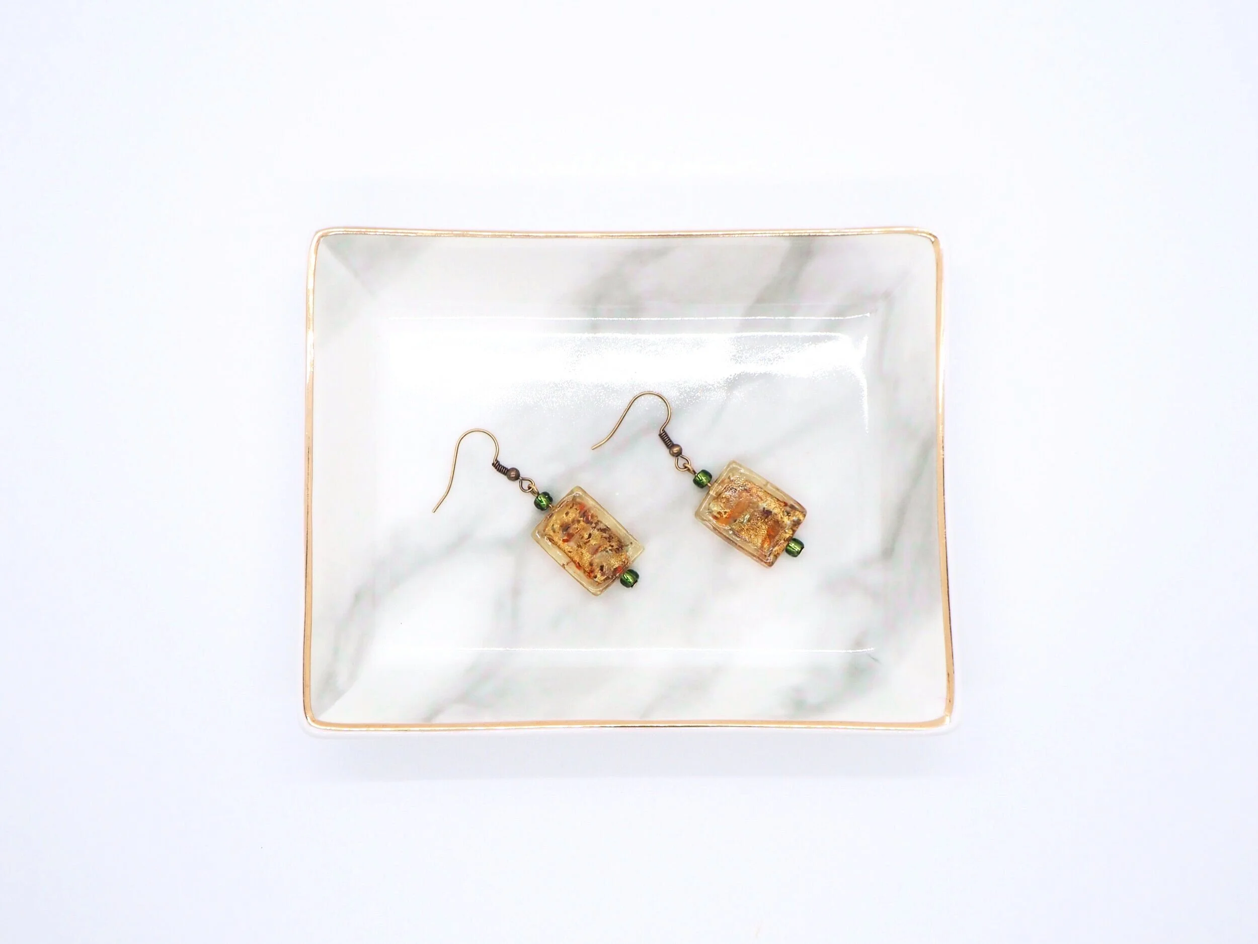 AA85CD7B-A88A-4680-82BF-886AF9D36041