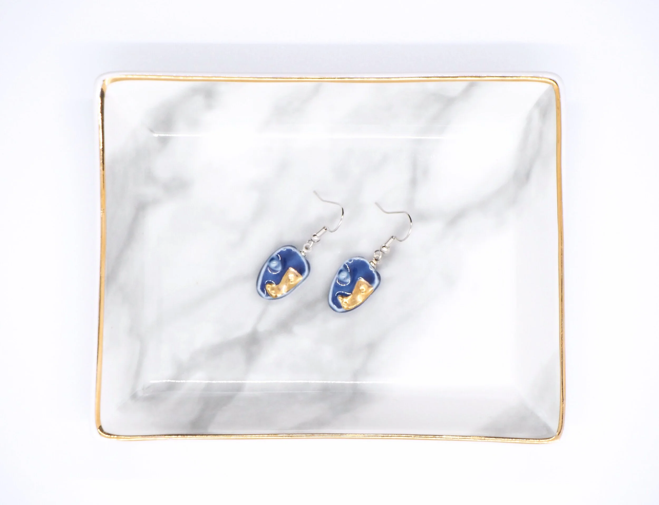 A184D813-ED45-42B1-BC57-C193E5370732