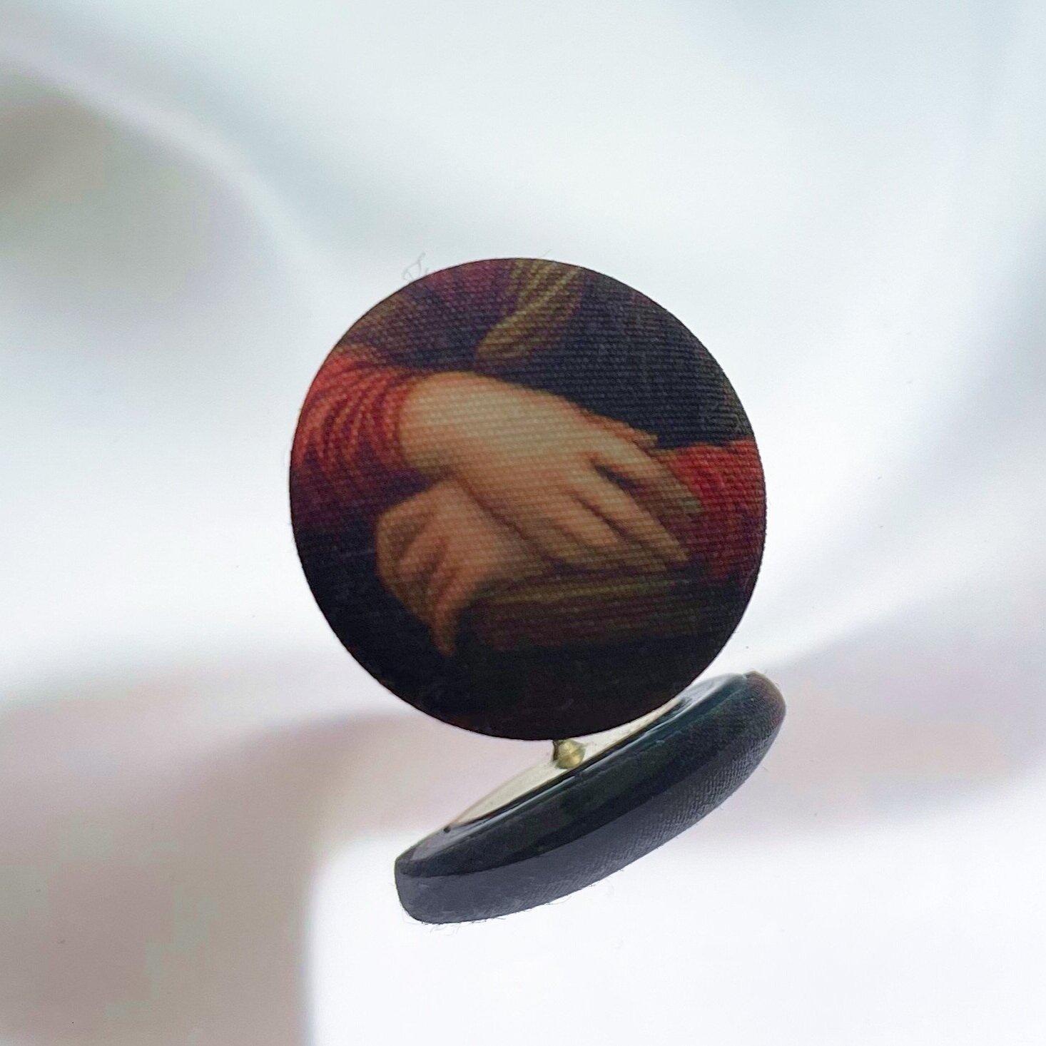 6B0B0AAA-08AF-4C2B-BAD9-2D48740D11BA