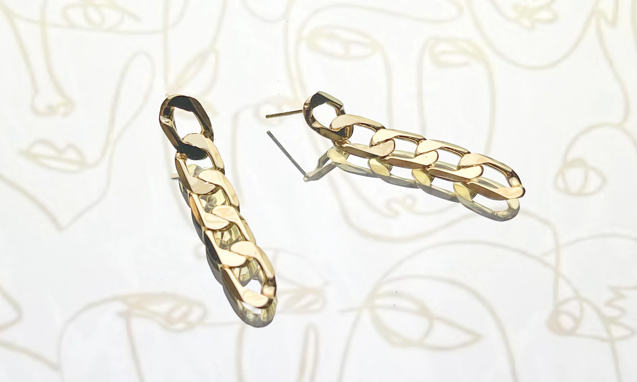 B242EFFD-CA84-474C-A5FA-1BAEEB698536