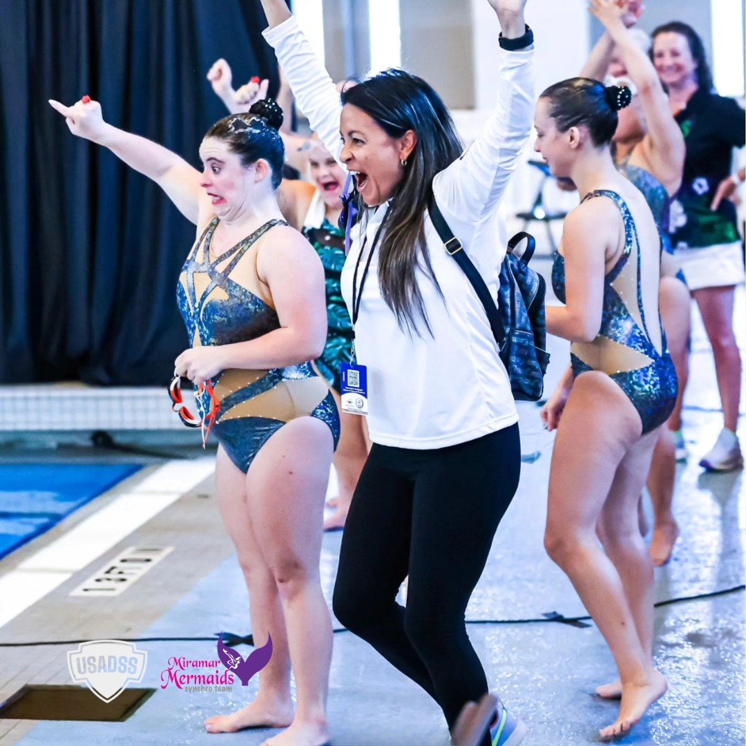 Happy Friday!  Shout out to Coach Isis S&aacute;nchez of Miramar Mermaids Synchro Team for her passion, professionalism, and love for our athletes. #WeMoveAsOne #JoinTheJourney  #UnitedWeRise 

@miramarmermaids @splashmagicmiami @usaartisticswimming 