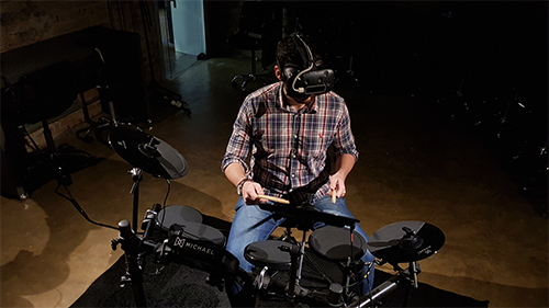 Playing the digital drums with the vr headset
