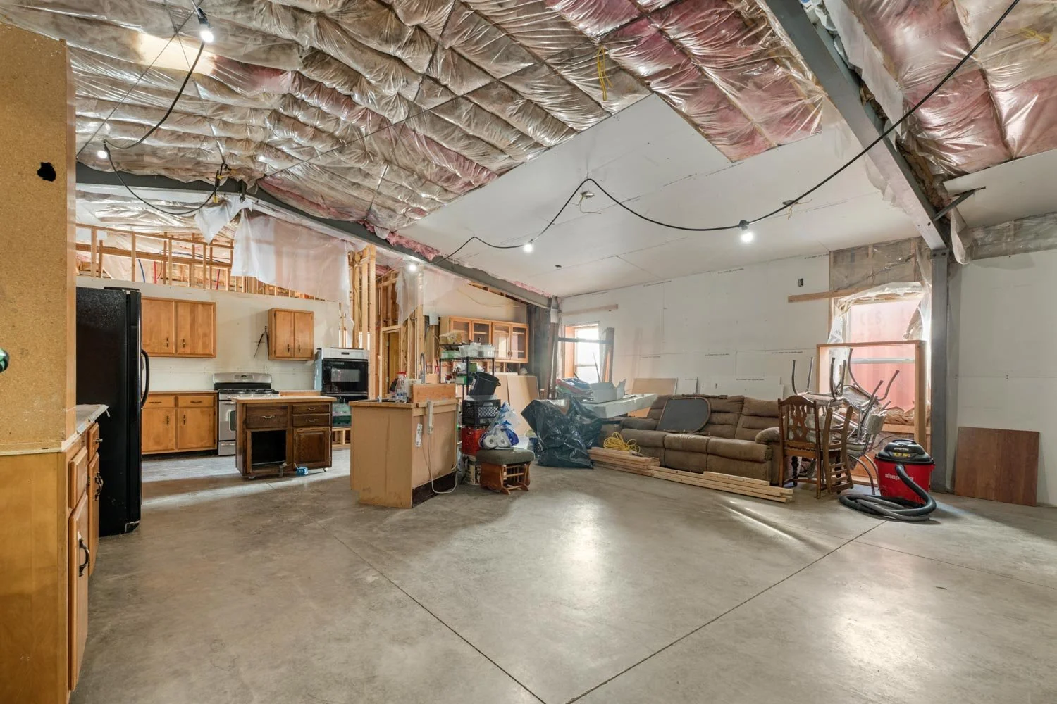 4 Gary Ln-2038 1.jpg