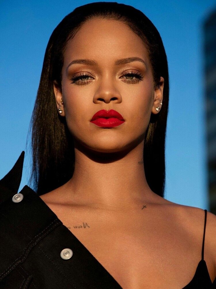 Rihanna's Fenty fashion label to close down - BBC News