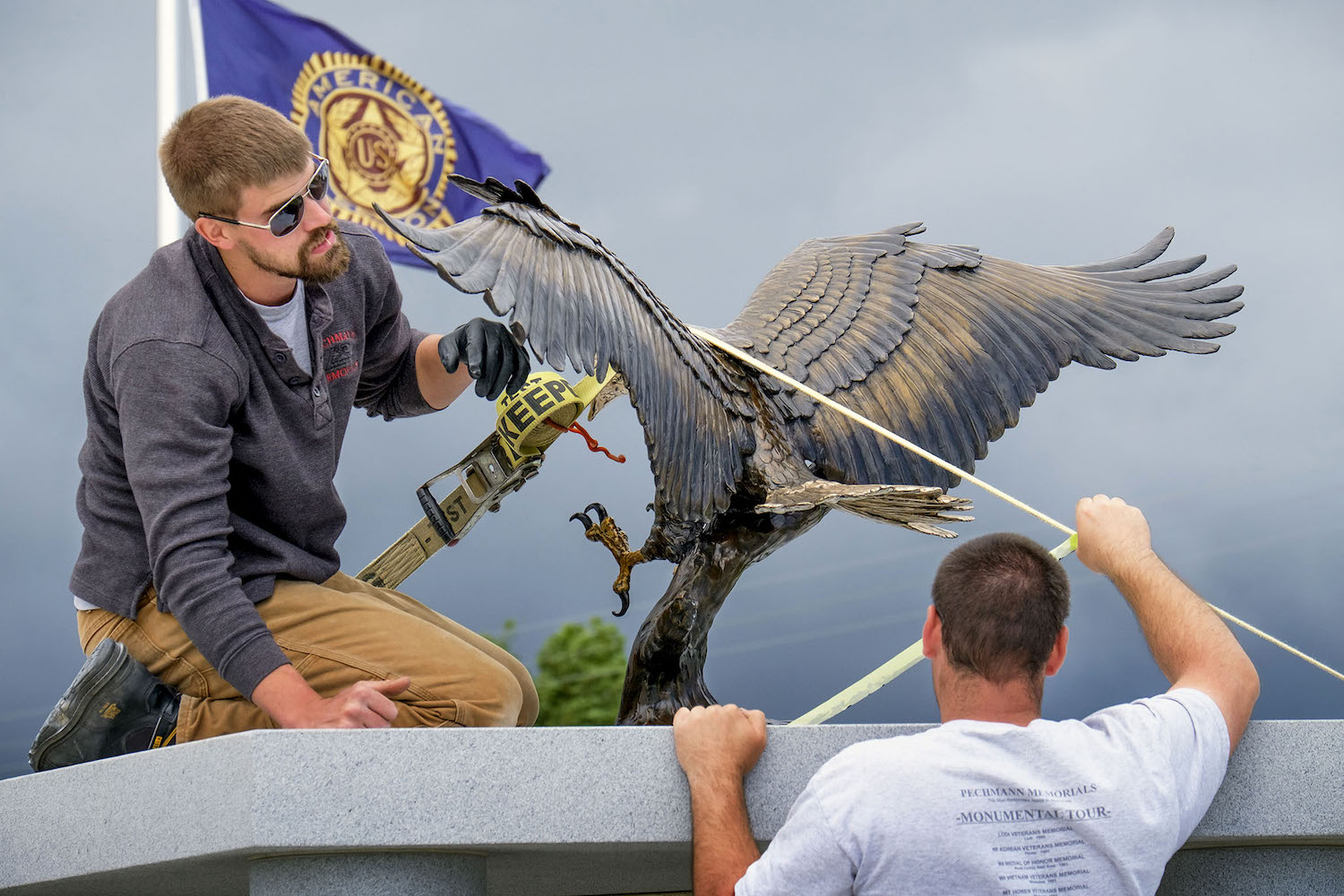 eagle-measuring.jpg