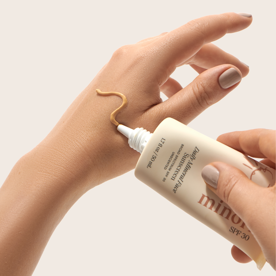 Minori Sunscreen Hand Swatch.png