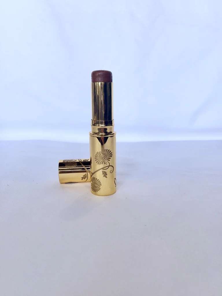 Deep Bronze Foundation.jpg