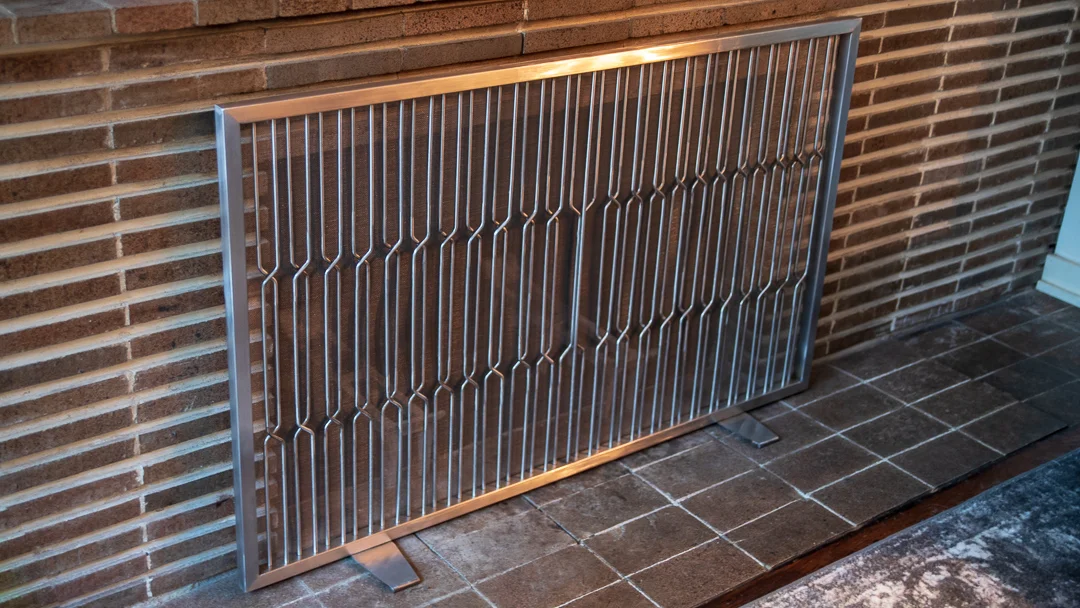 How To Make a Fireplace Screen  