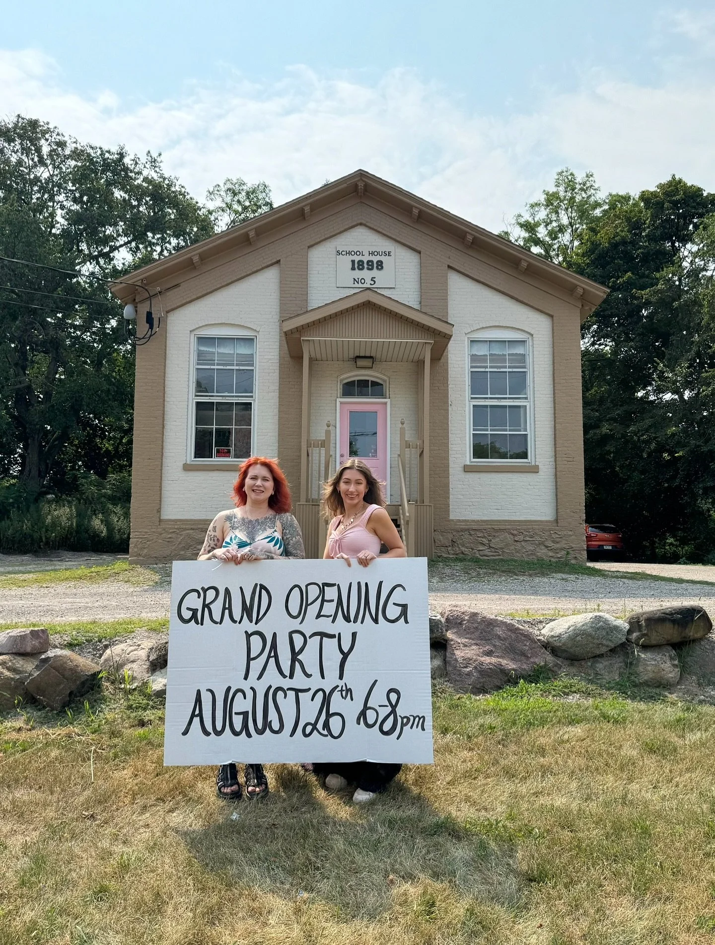 We&rsquo;re thrilled to celebrate our member, Meg McConnaghy, on the grand opening of Hidden Gem Hair Studio!

The evening kicks off with a ribbon cutting at 6:10PM in partnership with Radius. After that, enjoy music, local vendors, refreshments, giv