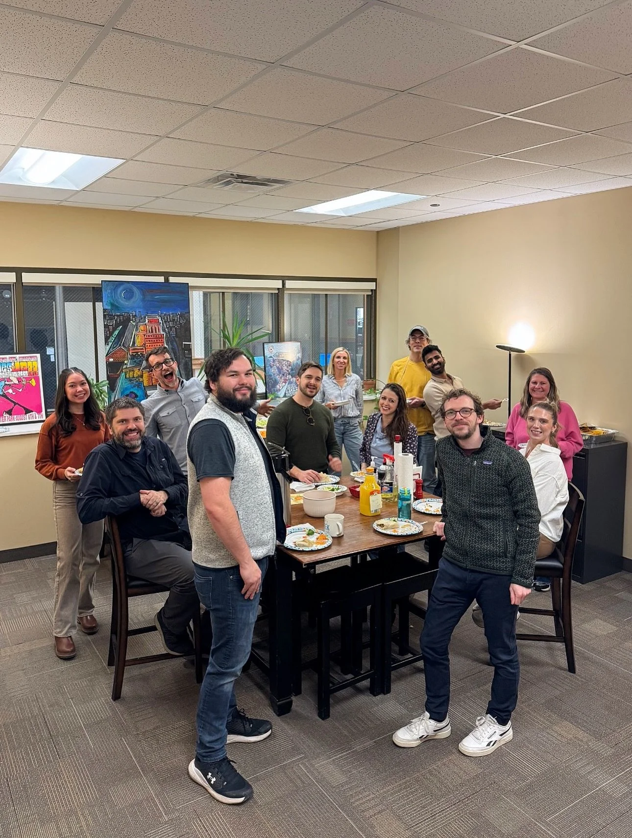 Taco Tuesday&rsquo;s always a hit. 🌮

Tacos, friends, good conversations, and headstands. The way Tuesdays are meant to be spent. 

#tacoboutit #tacotuesday