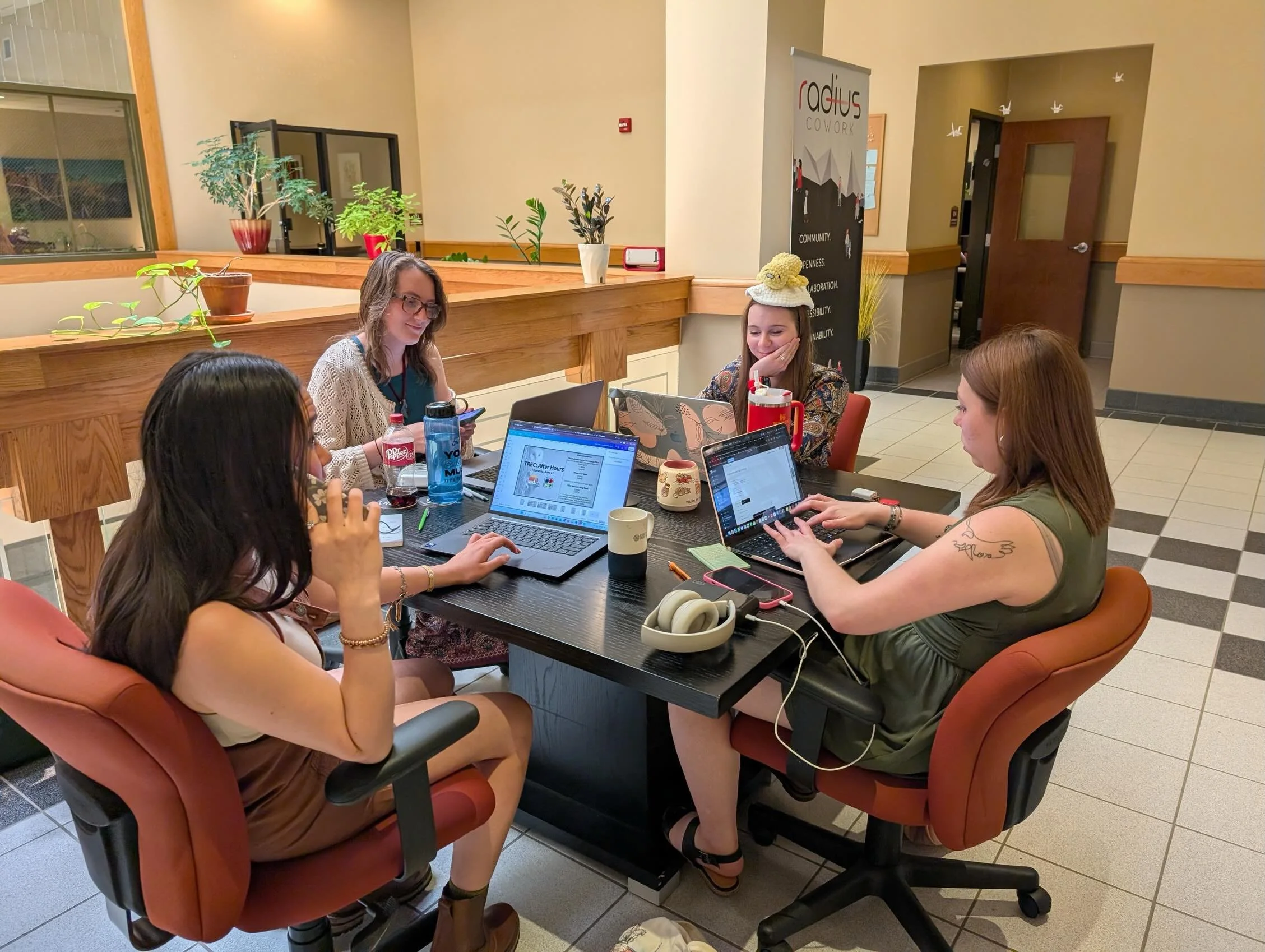 Started with coworking, ended as friends🫶🏻

One of the many things we&rsquo;re proud to create here &mdash; friendships that last a lifetime.