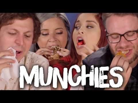 LATE NIGHT MUNCHIES w/ SETH ROGEN & MICHAEL CERA (Cheat Day)