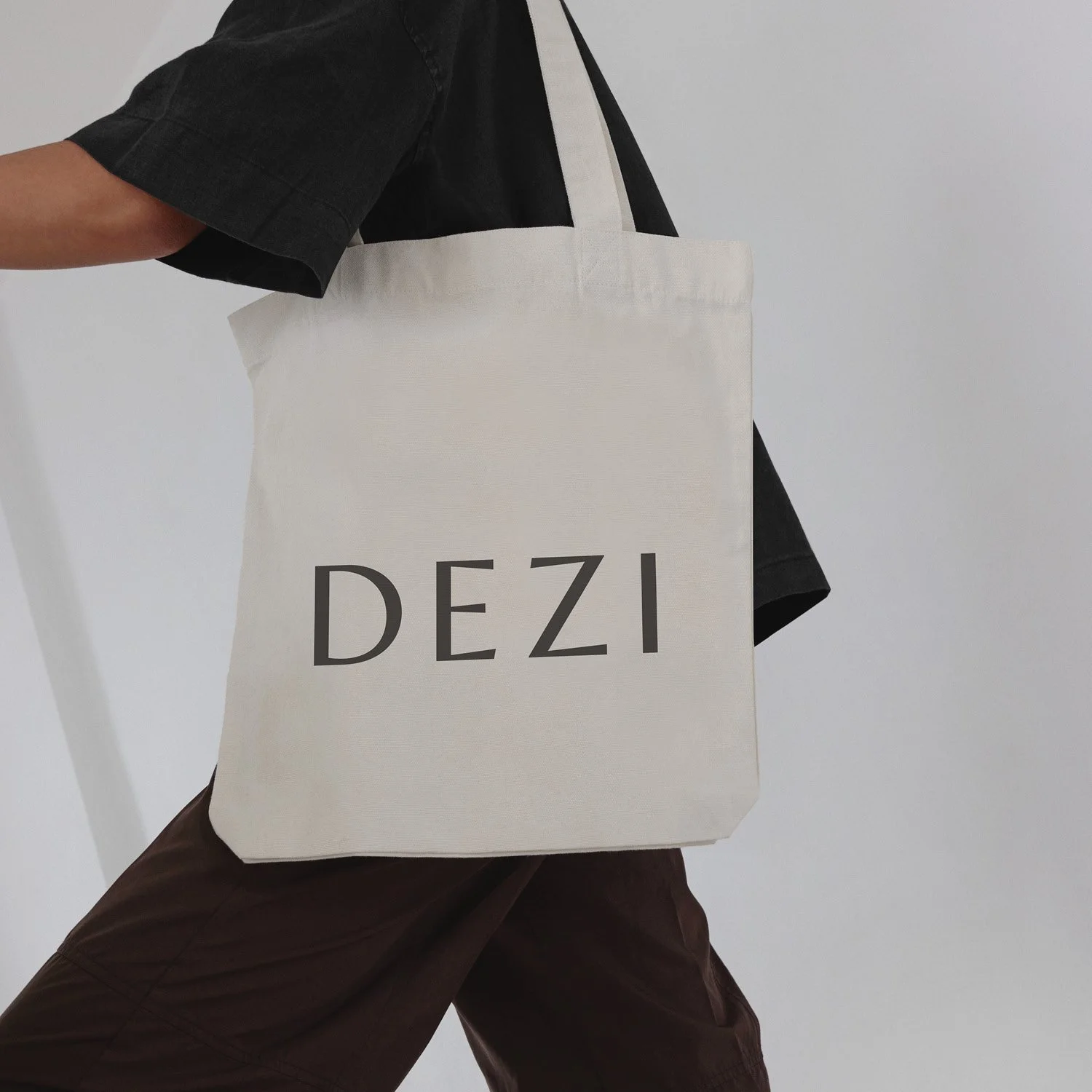 Dezi xAFMKTG