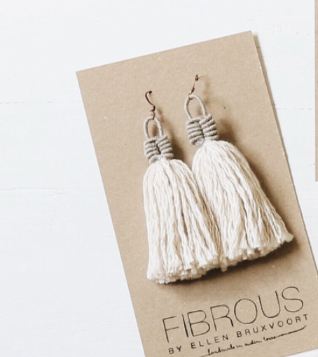 Fibrous Elsie Earring in Natural