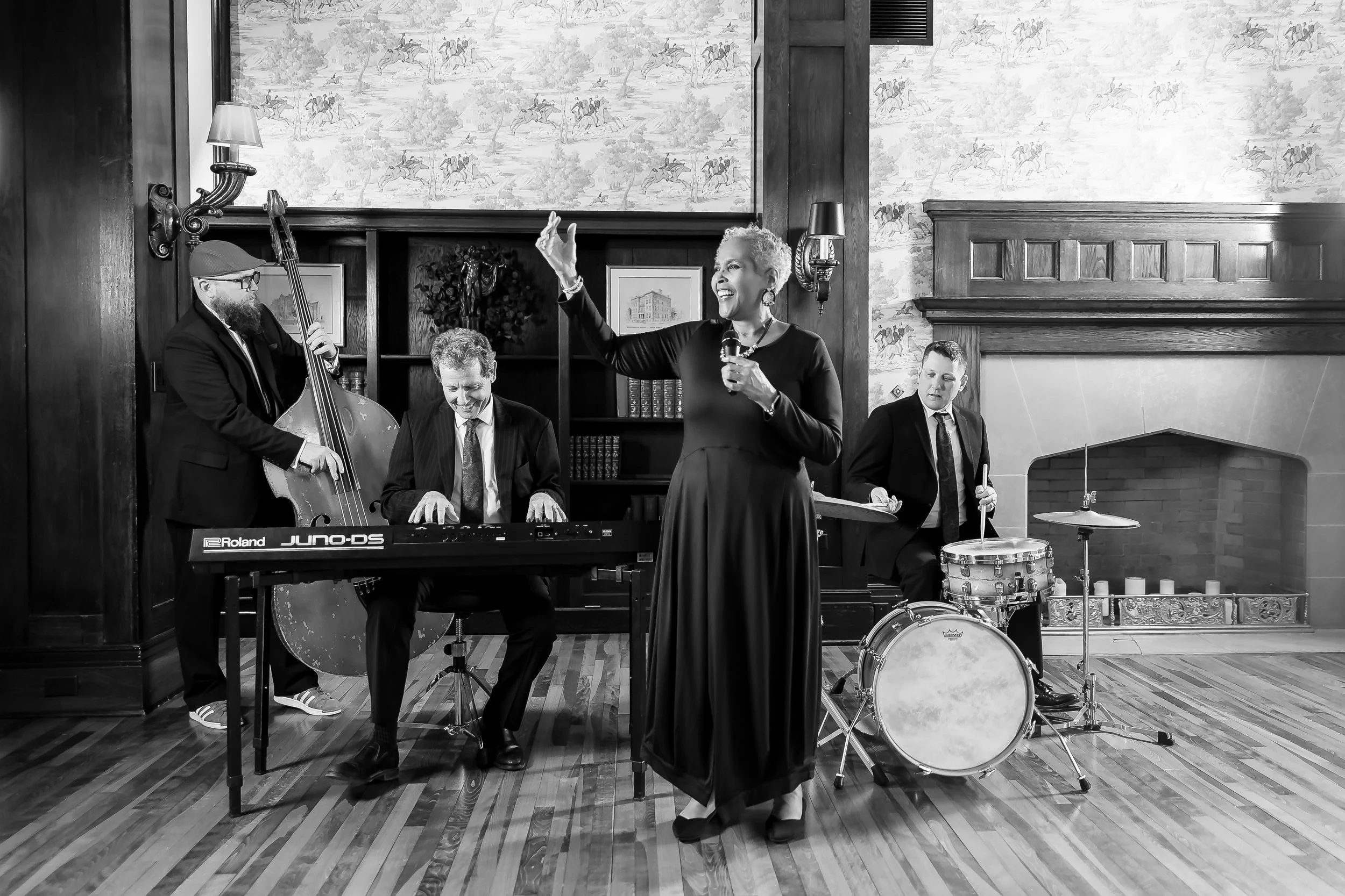 Courtney Burton Music, Jeannine Marie Photography 055.jpg