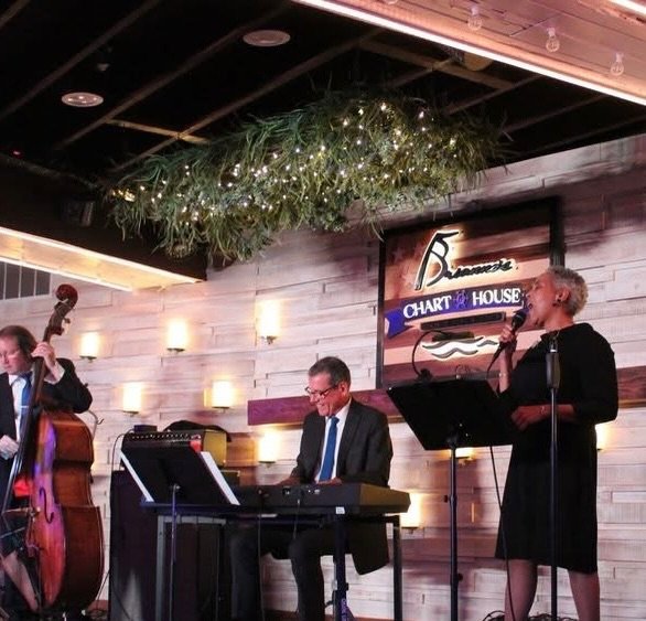 Warm up at Brianno&rsquo;s Chart House with us this Monday evening! 6:30-8:30 | December 15