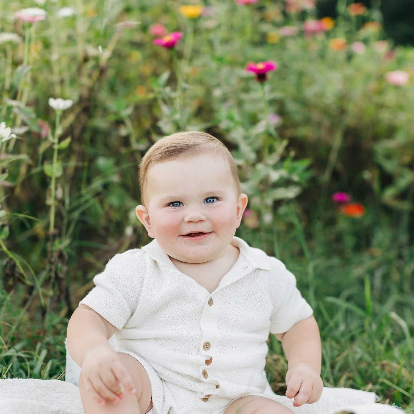the cuteness #summertrends #zinnias #milestone #milestoneevents #milestonephotography #mzpbabies