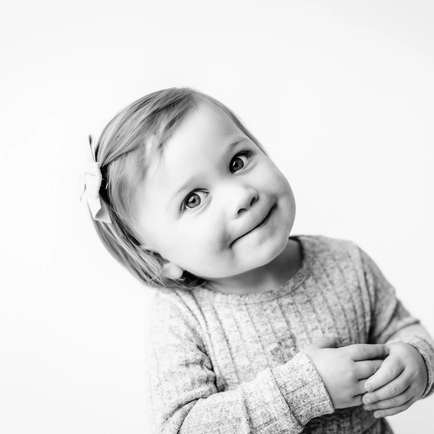 💗 THE cutest little lady!!! Scroll to the end to catch some &ldquo;baby yoga&rdquo; 🧘🏻&zwj;♀️ 💗

#mzpbabies