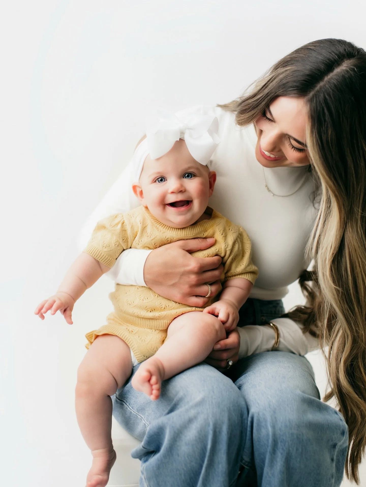 💛⭐️🌻🌼🍋🔆
Aniston + Jane 
The most beautiful mama and baby girl! 

#mzpbabies #milestonemonday