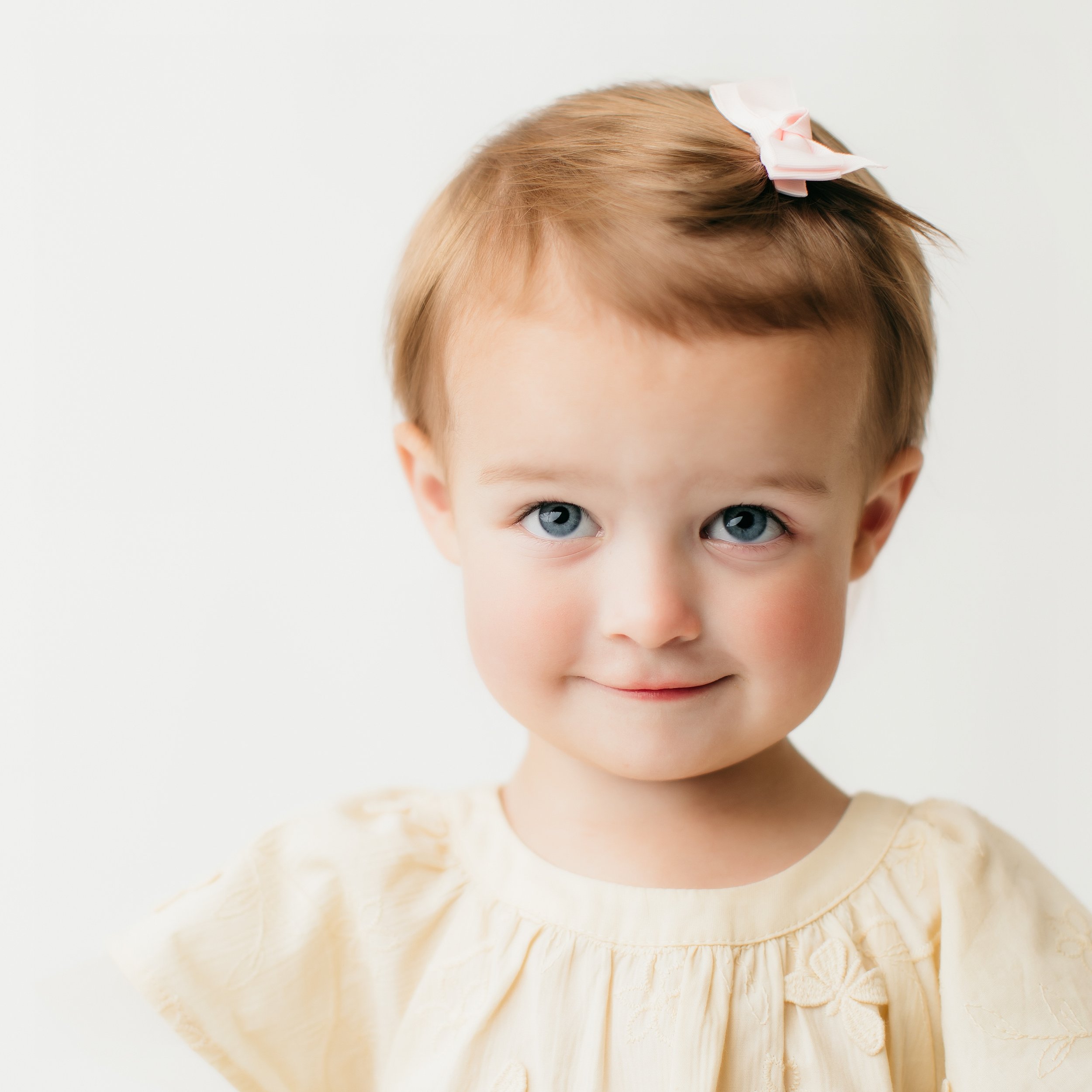 🍋 💛🔆⭐️🌻
Yes. Hi. It&rsquo;s me. 
Forever catching up on sweet sessions that I want to share with you! 
Enjoy!
#mzpbabies #mzpmilestones