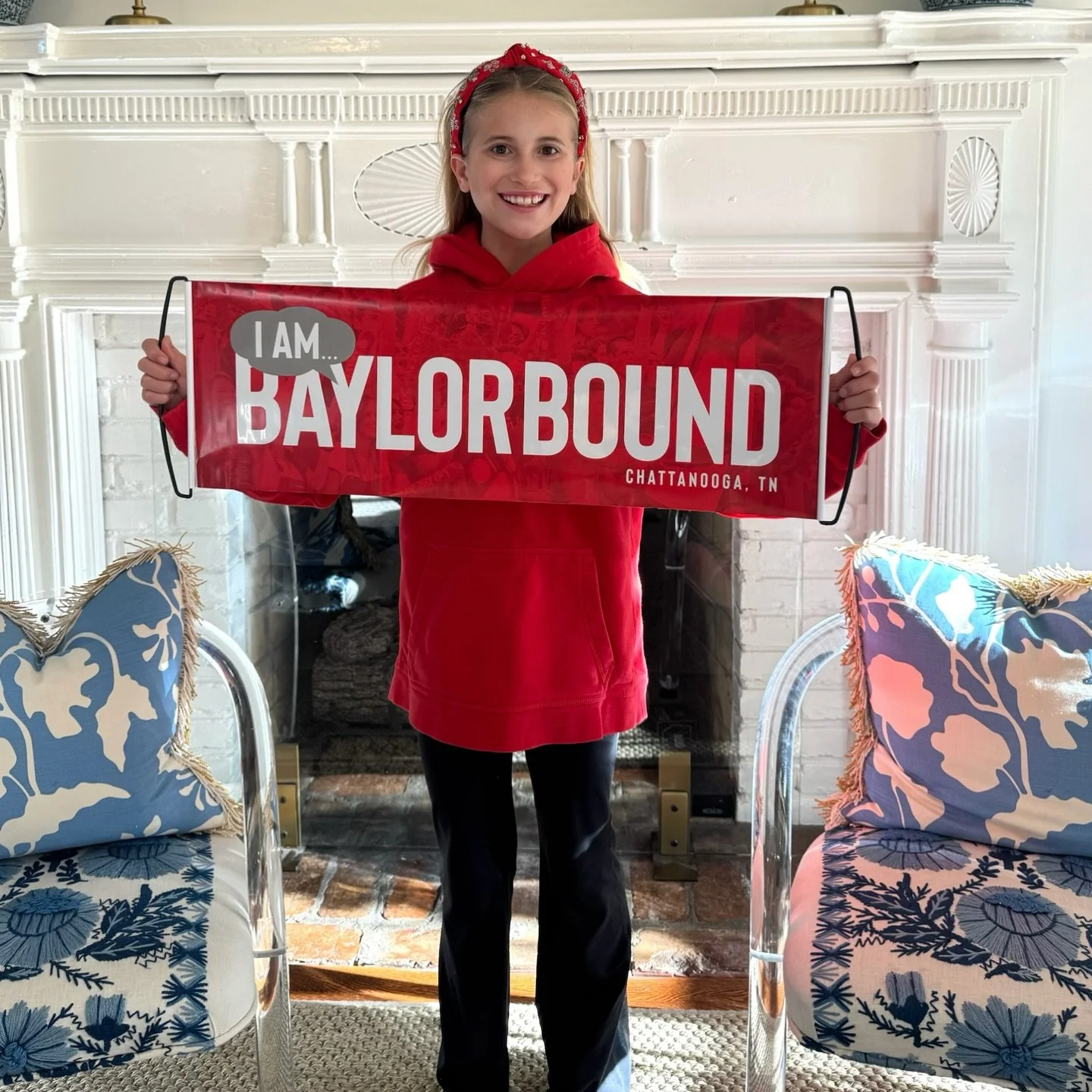 GBR! Excited for these lookout kiddos to have 7 more years together! ❤️❤️❤️ Sarah is ready for Baylor and excited to reunite with friends!!