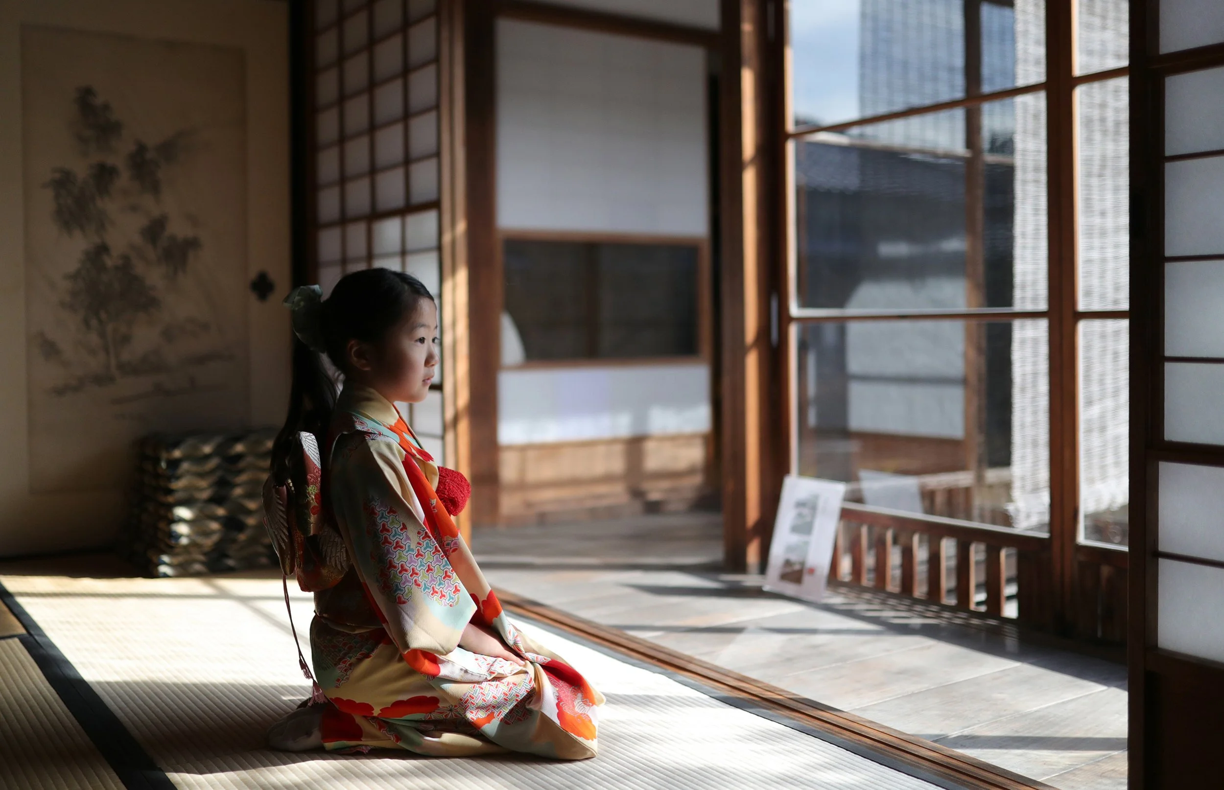 kimono wearing in former merchant house.jpg