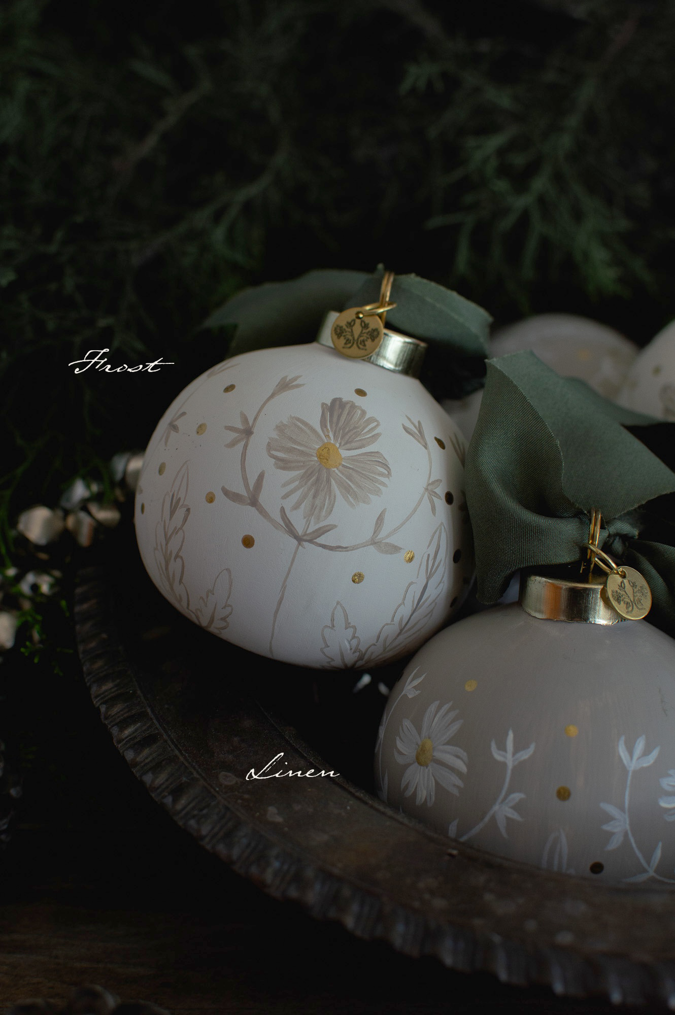 Labeled floral ornaments.png
