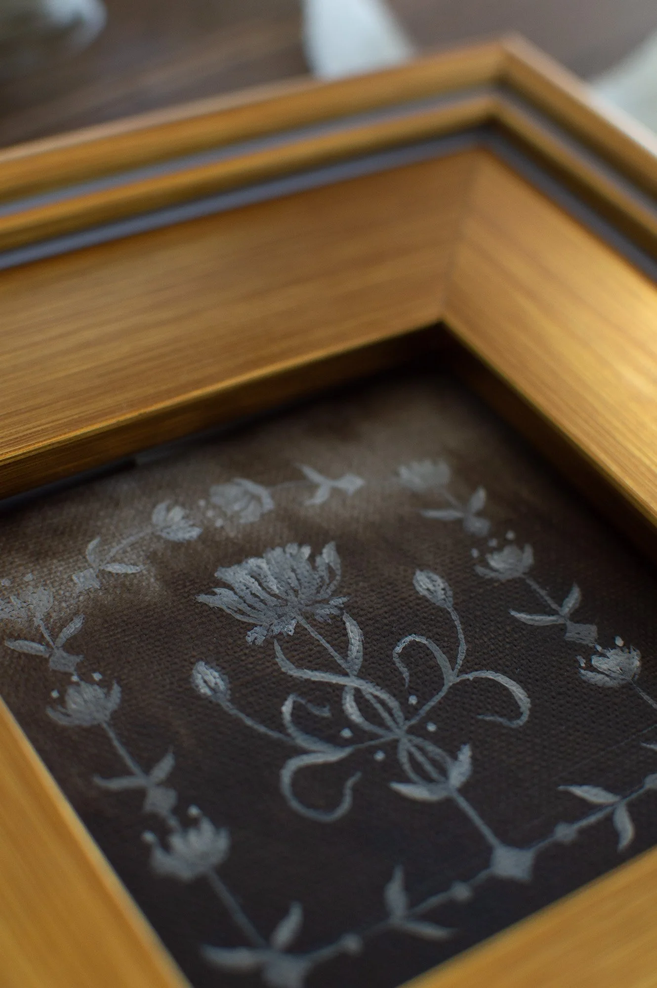 4x4" gold frame corner-2.jpg