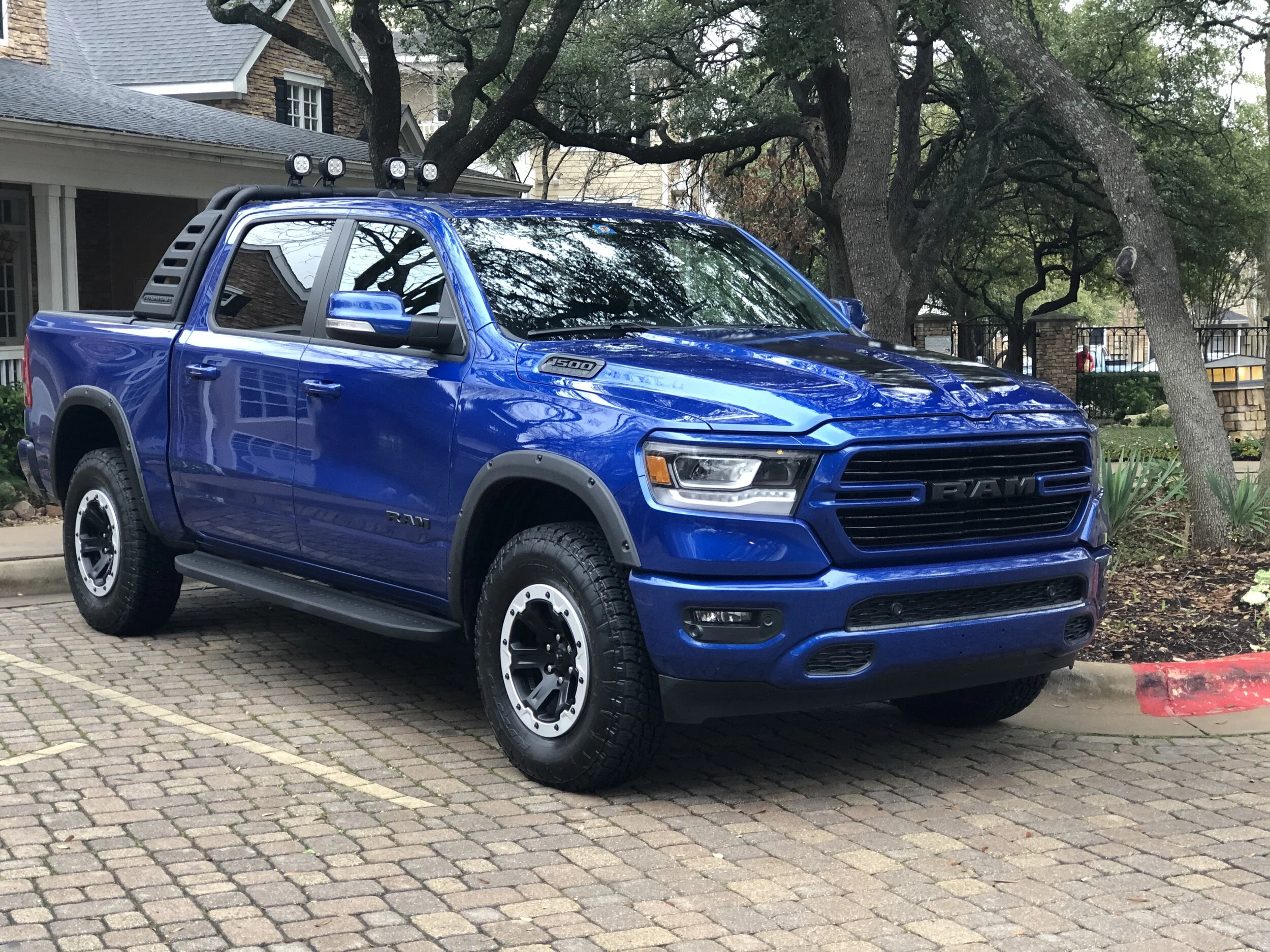 RAM 1500 Big Horn Crew Cab 4X4 Review