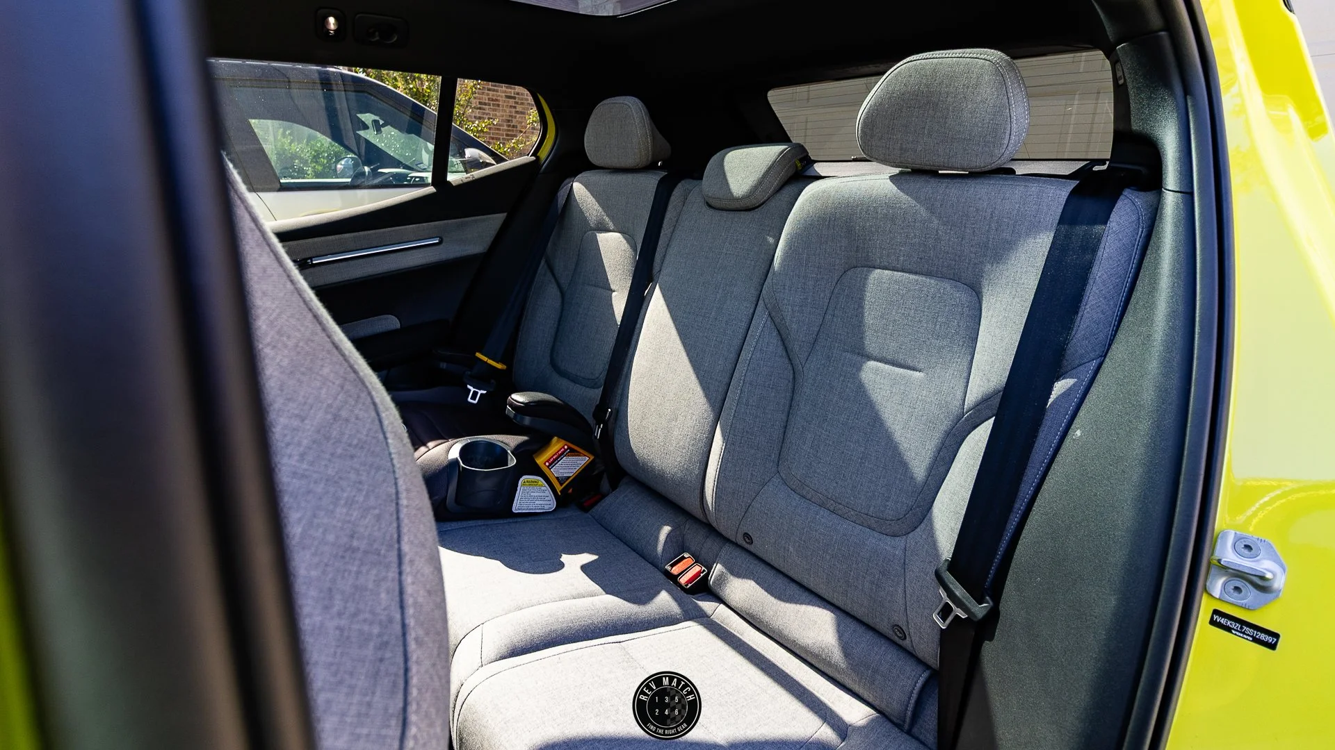 2025 Volvo EX30-25.jpg