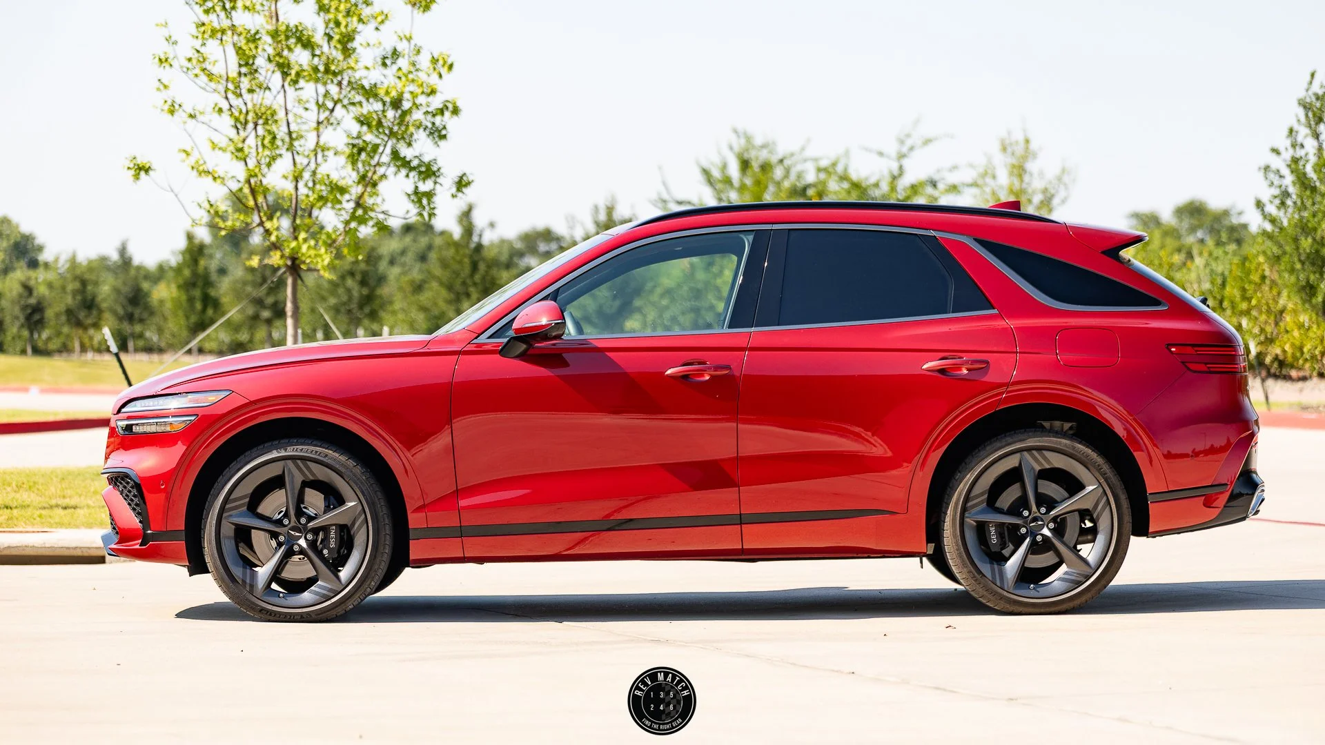 2026 Genesis GV70-5.jpg