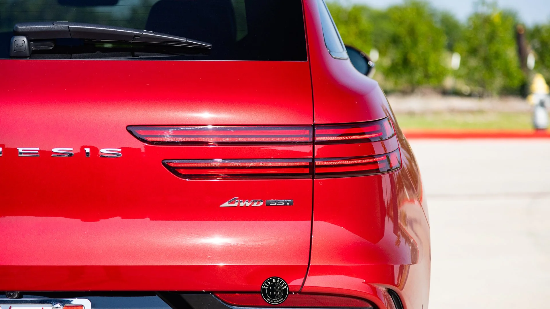 2026 Genesis GV70-9.jpg