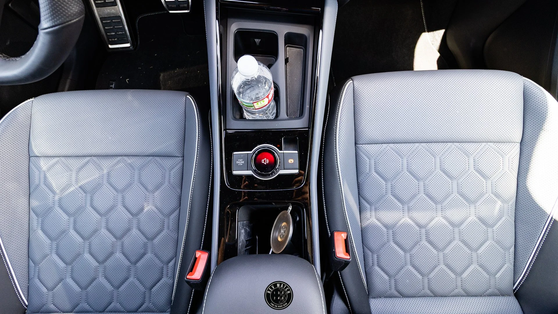 2025 Volkswagen Tiguan SEL R-Line-18.jpg