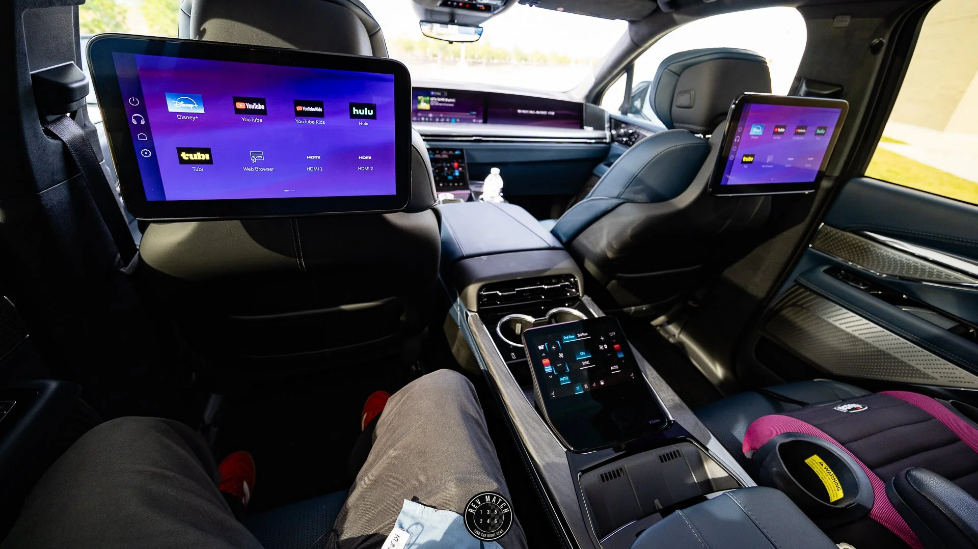 2026 Cadillac Escalade IQ-26.jpg