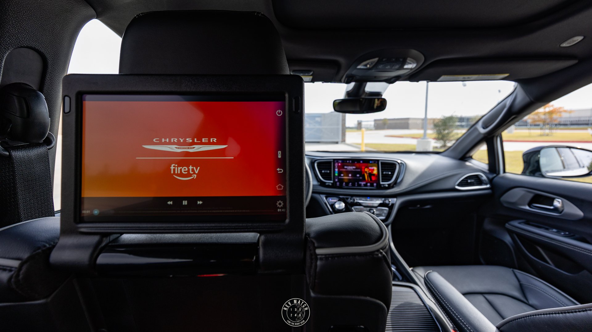 2025 Chrysler Pacifica Limited-6.jpg