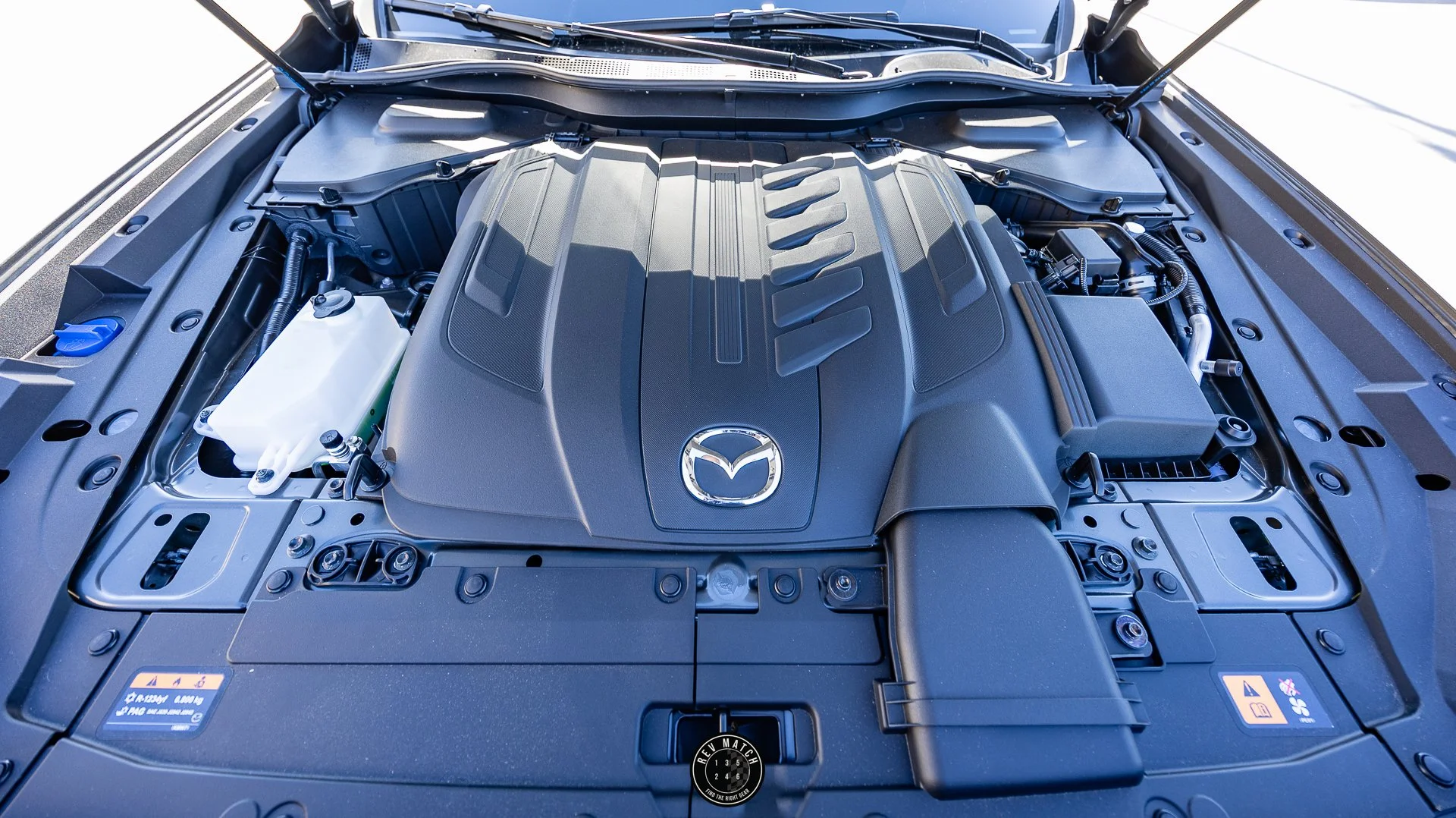 2026 Mazda CX-90-8.jpg