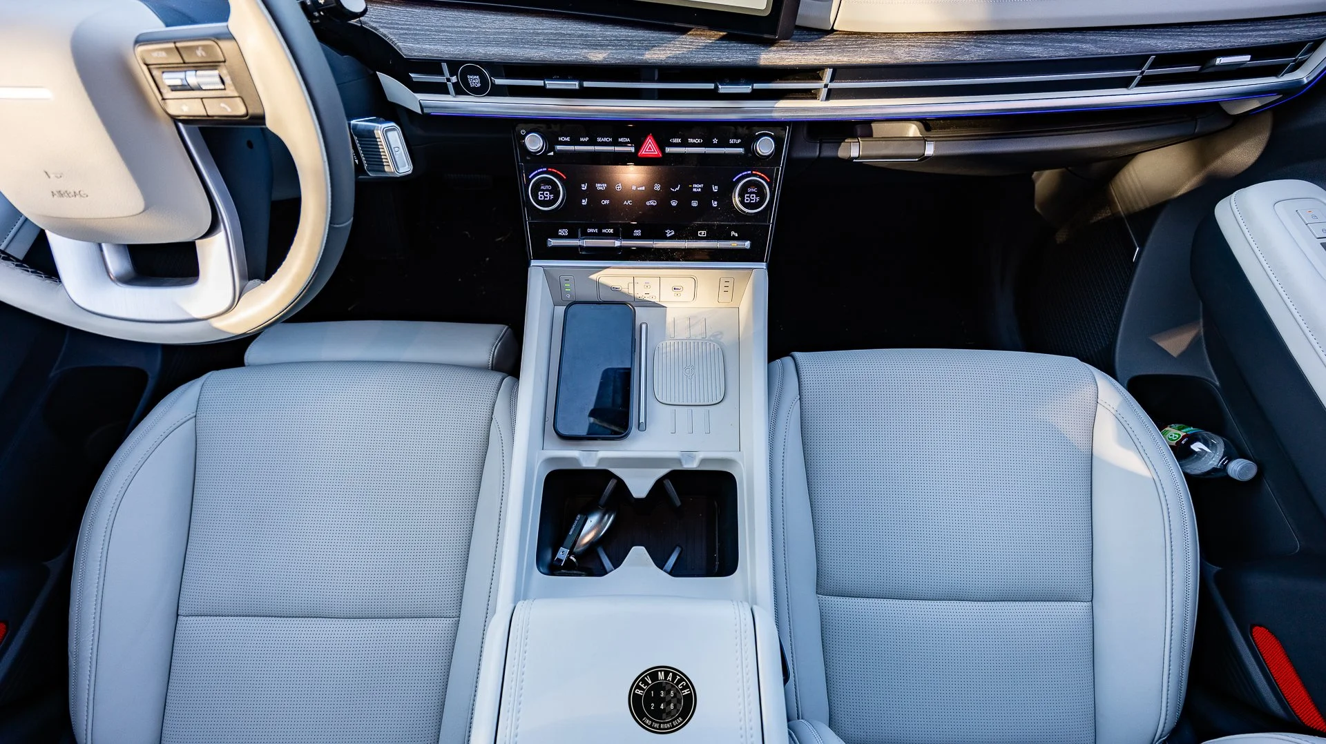 2026 Hyundai Santa Fe Hybrid Calligraphy-25.jpg