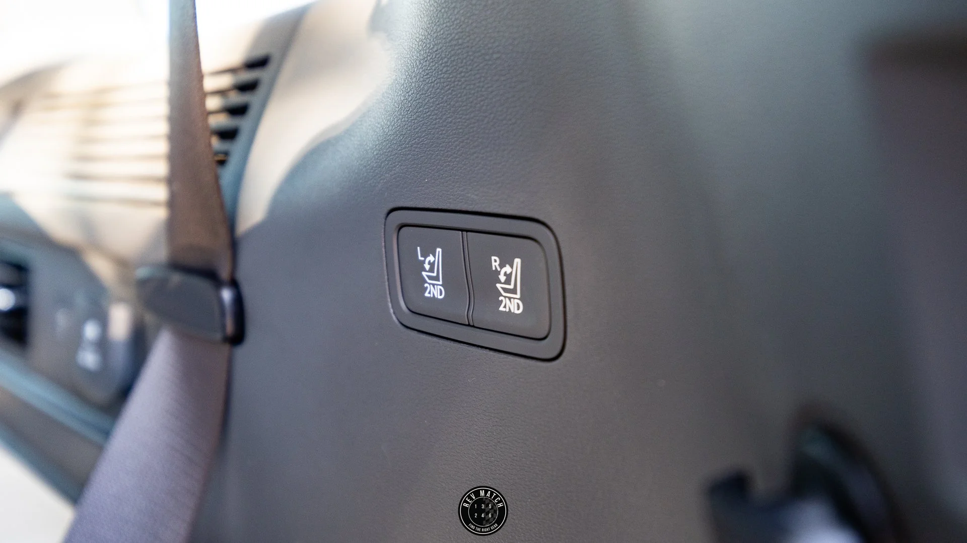 2026 Hyundai Santa Fe Hybrid Calligraphy-30.jpg