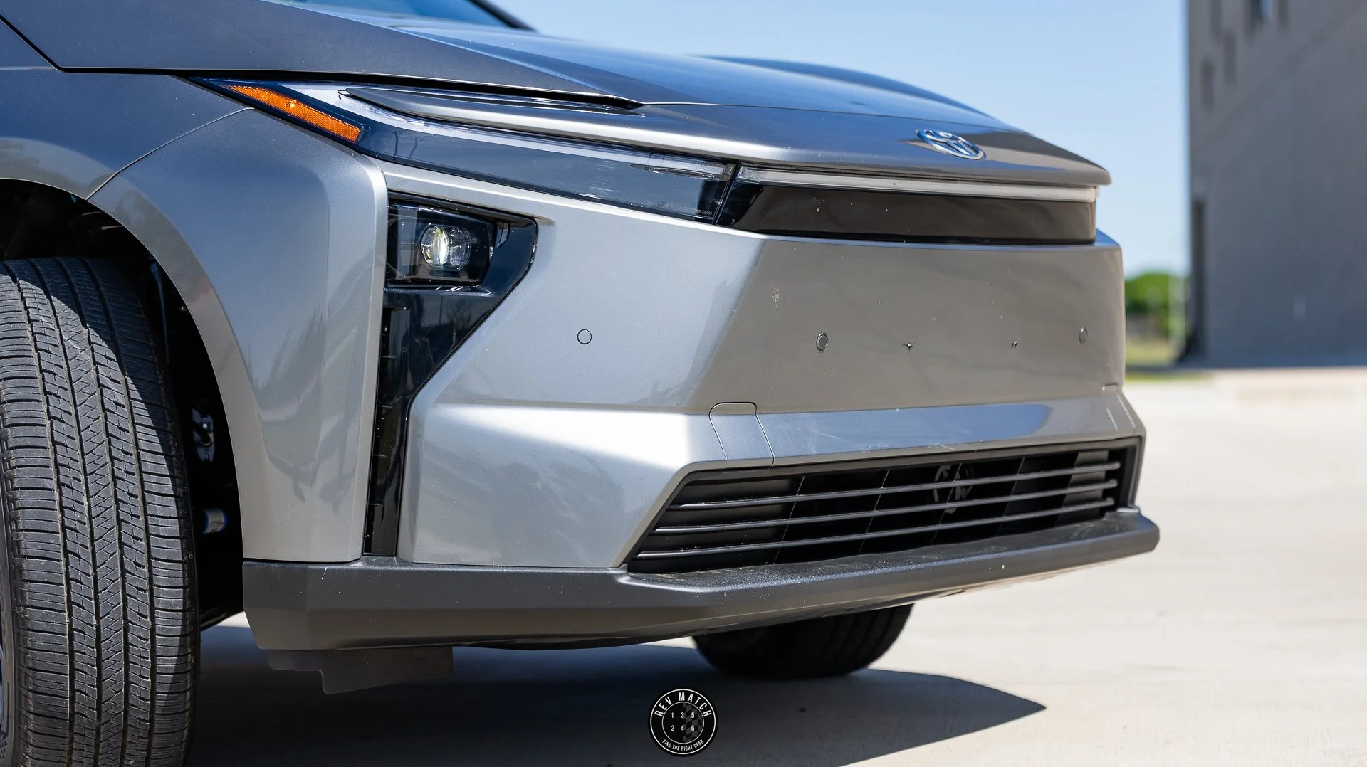 2026 Toyota BZ XLE Plus-4.jpg