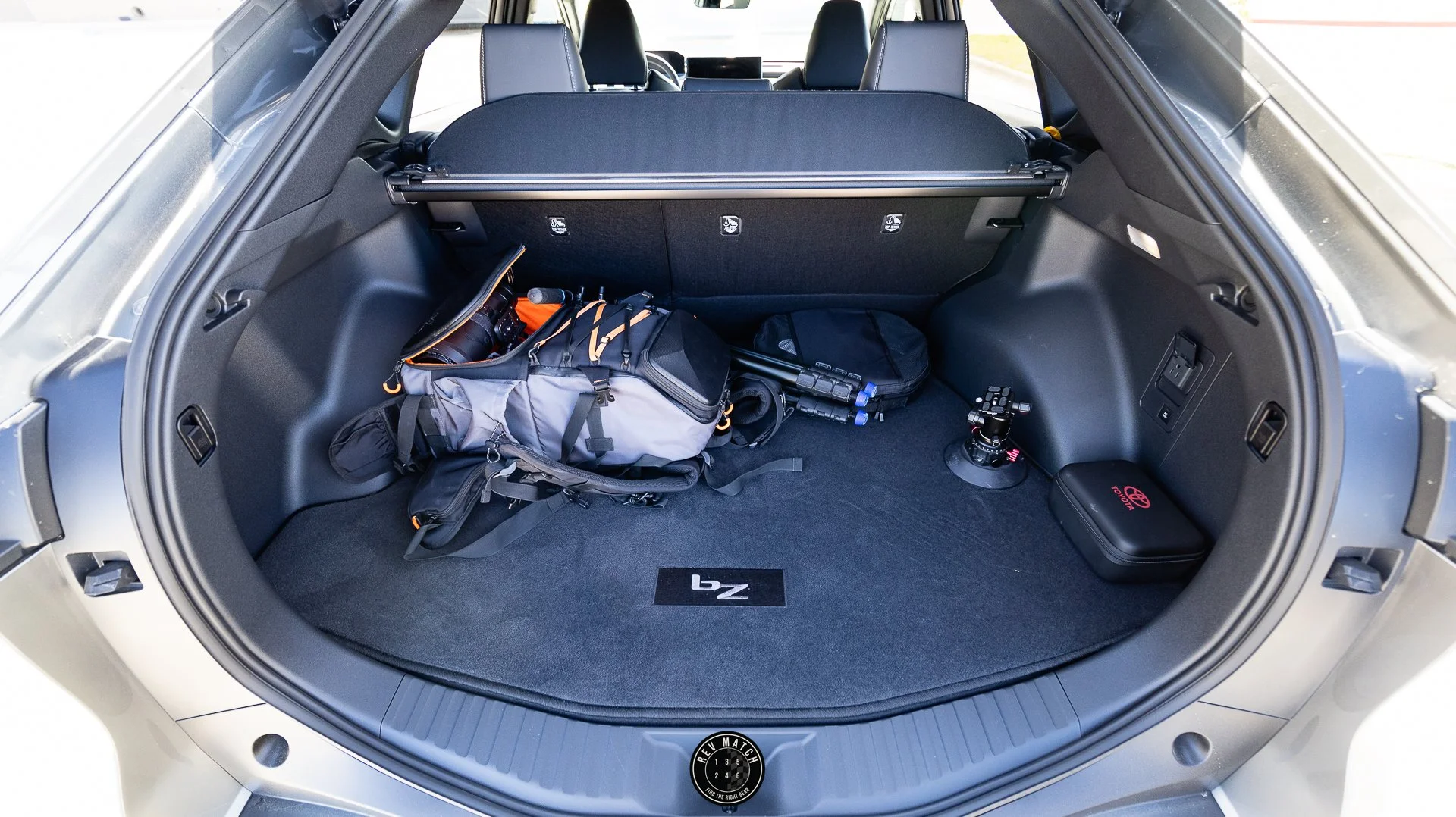 2026 Toyota BZ XLE Plus-24.jpg