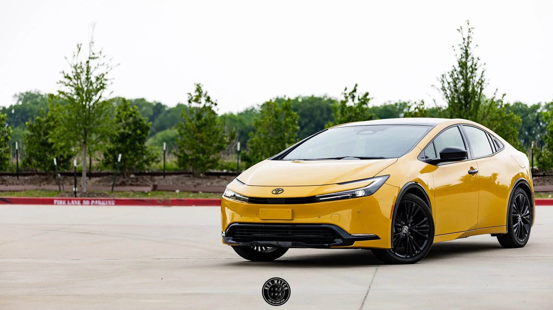 2026 Toyota Prius Plug-in Hybrid-2.jpg