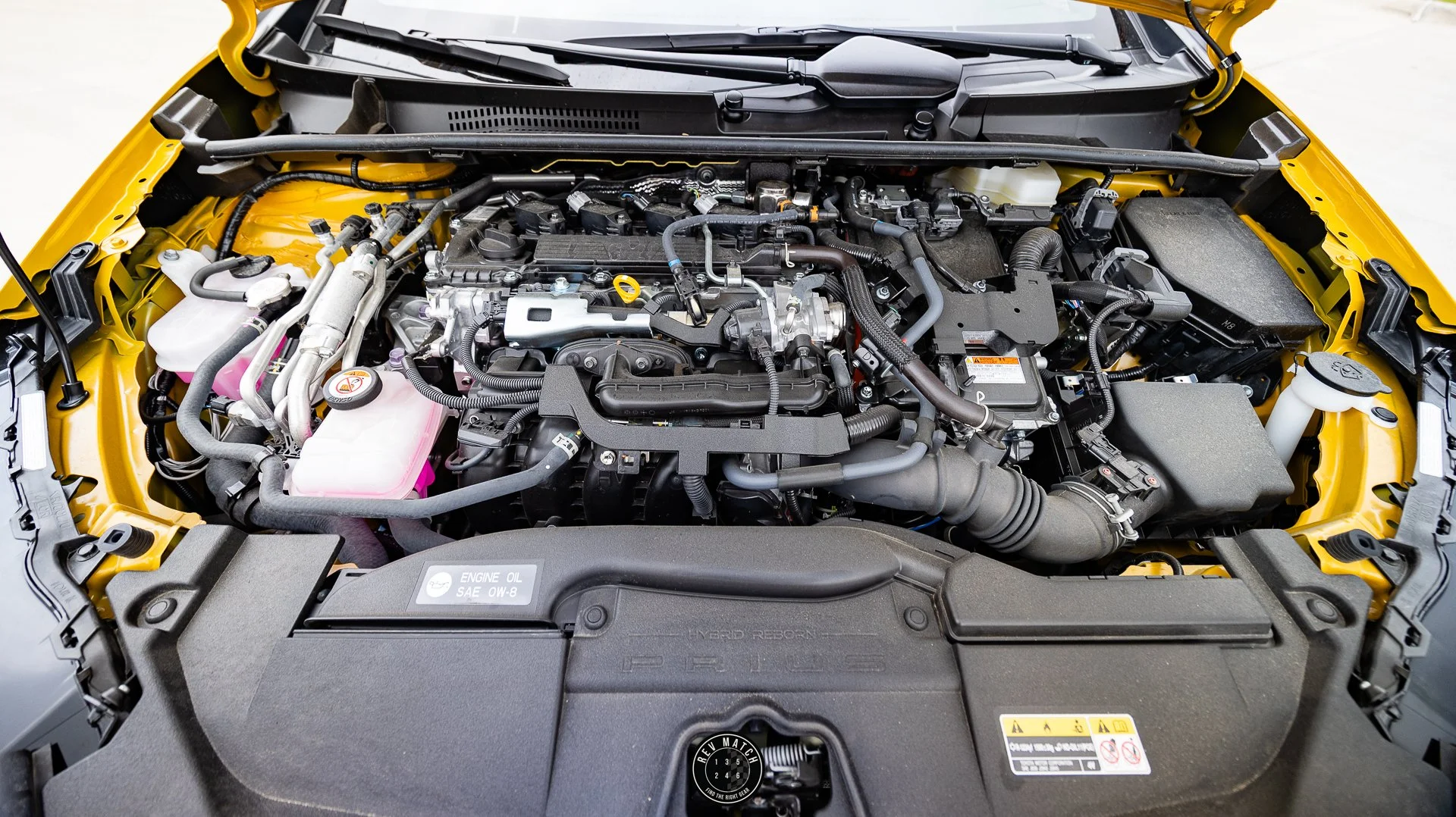 2026 Toyota Prius Plug-in Hybrid-12.jpg