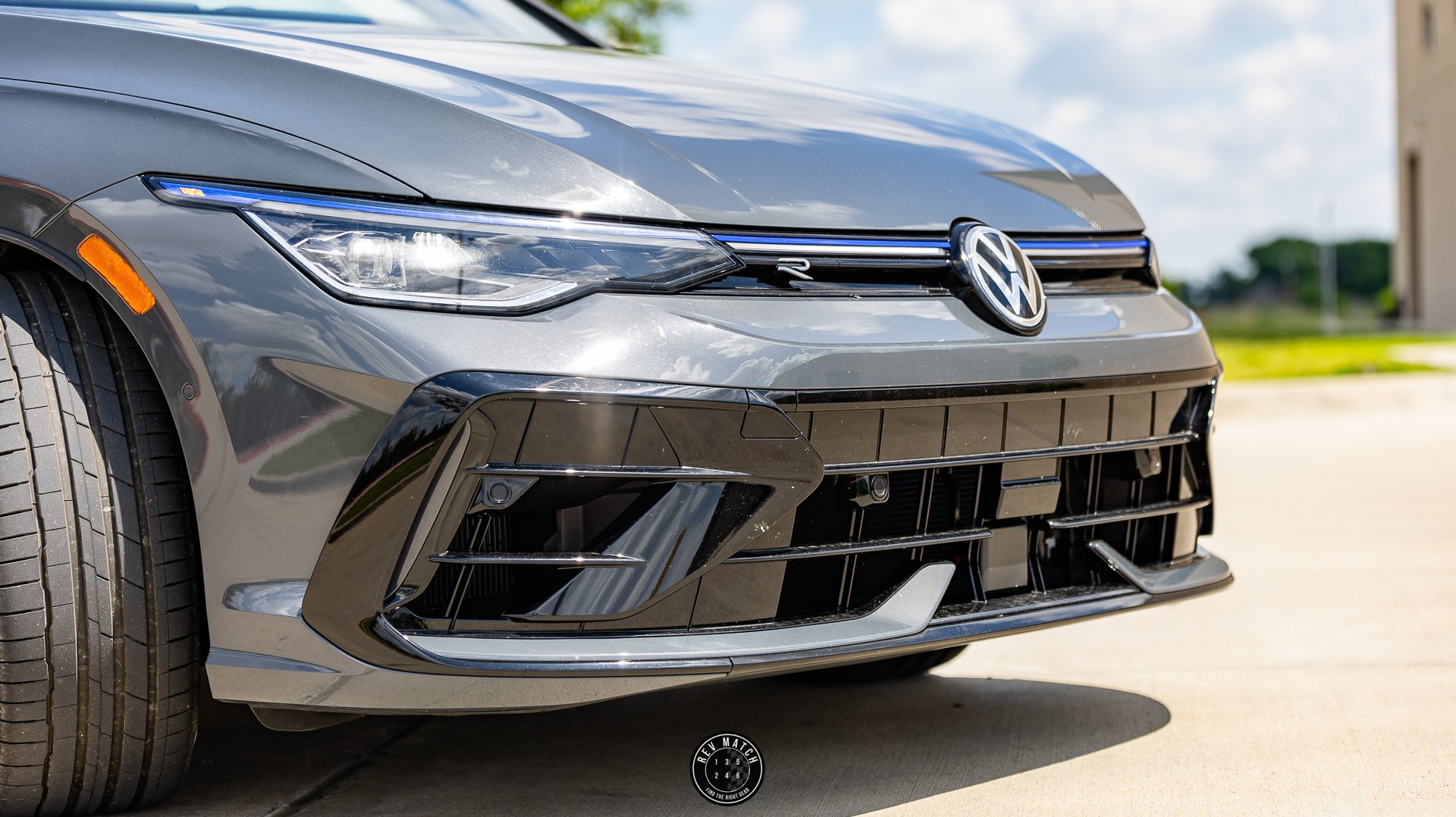 2026 Volkswagen Golf R-3.jpg