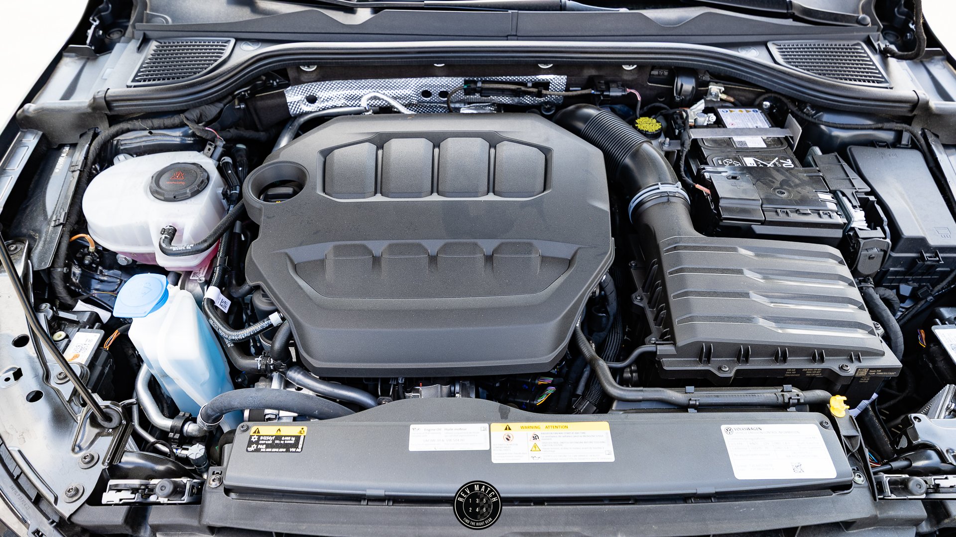 2026 Volkswagen Golf R-18.jpg