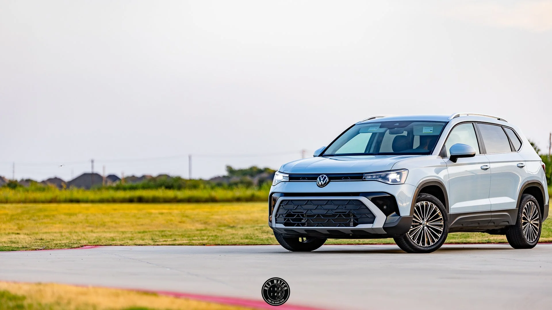 2026 Volkswagen Taos-2.jpg