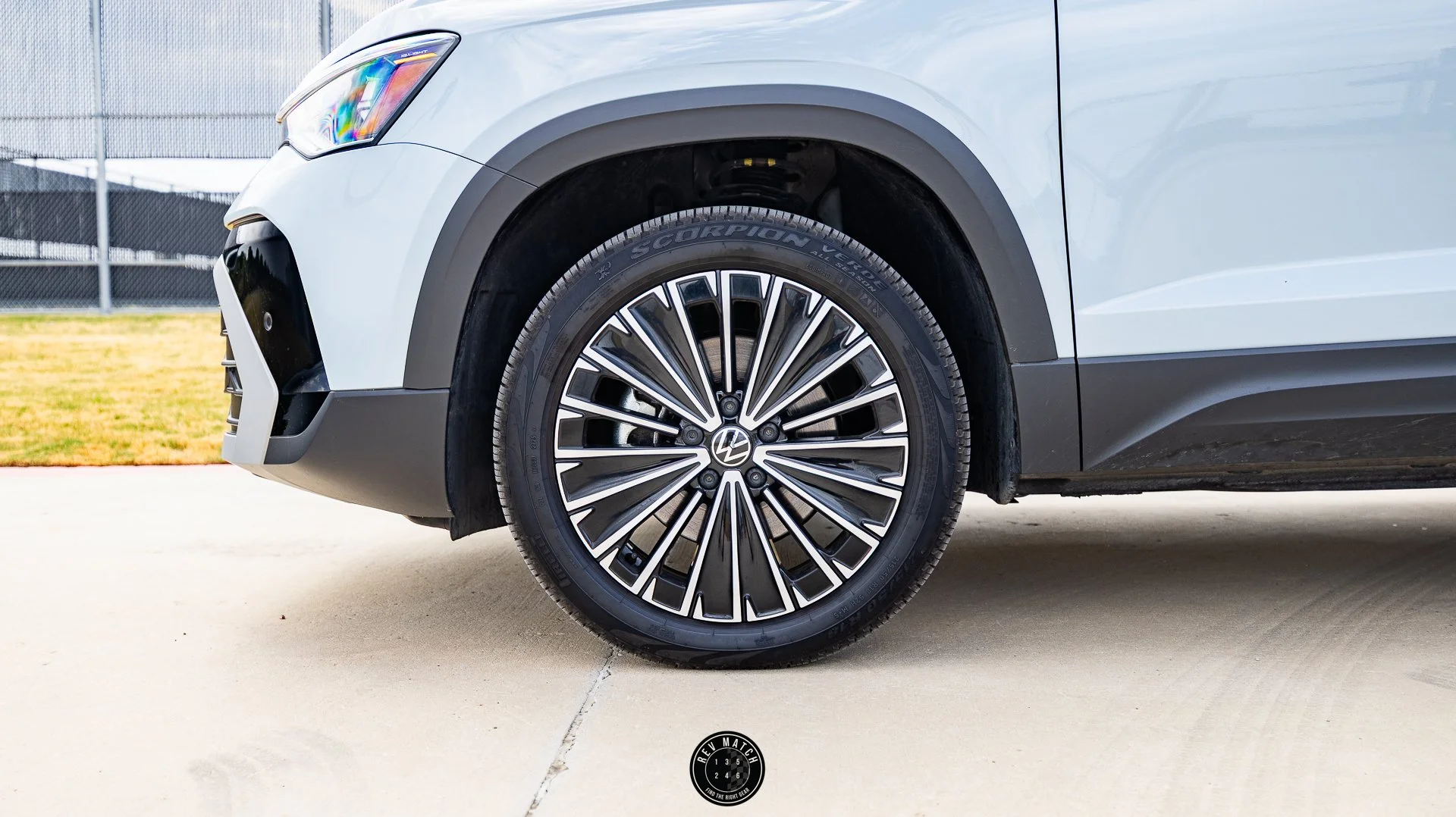 2026 Volkswagen Taos-6.jpg